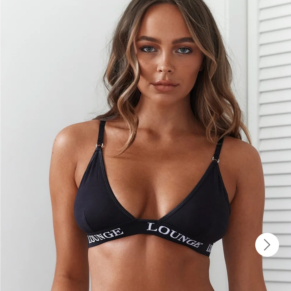 Lounge triangle bra